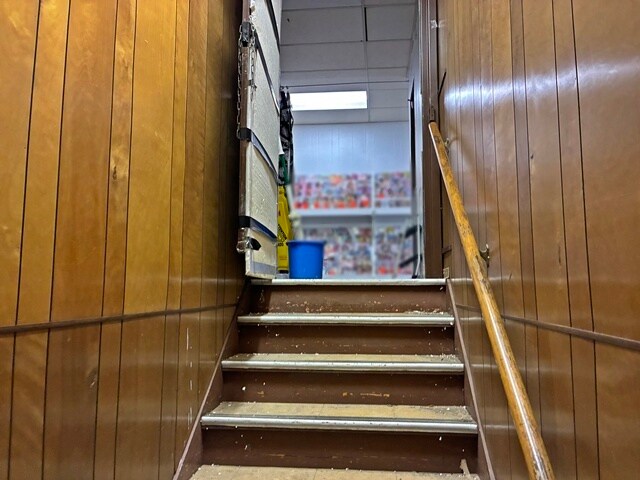 More Photos Of 444 S Central Ave, Marshfield Storefront For Sale