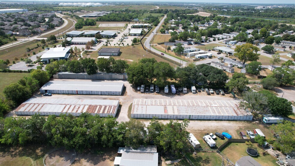 4931 Allen Genoa Rd, Pasadena, TX 77504 Self Storage For Sale
