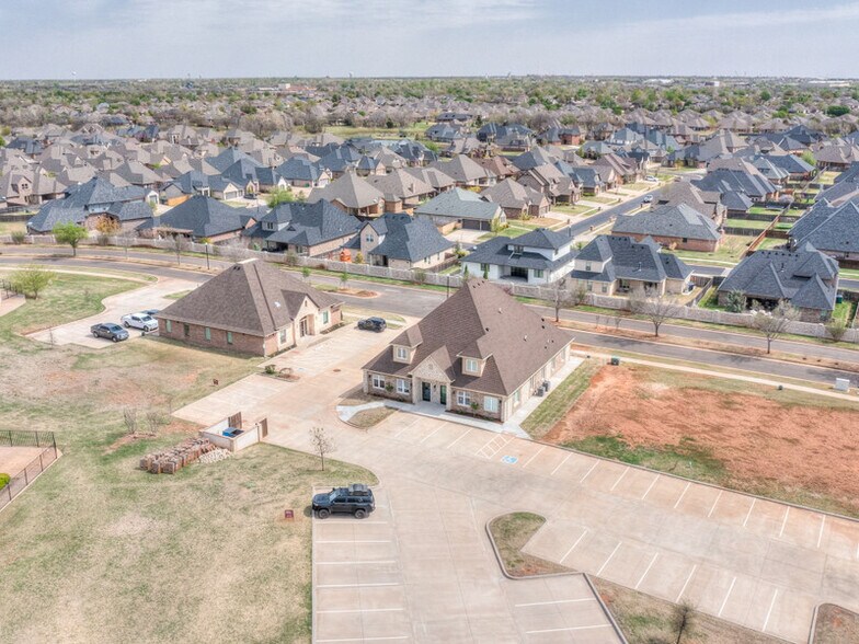 More Photos Of 15121 Traditions, Edmond Office For Lease