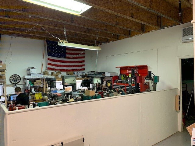 More Photos Of 1090 Knight's Trail Rd, North Venice Light Distribution For Sale