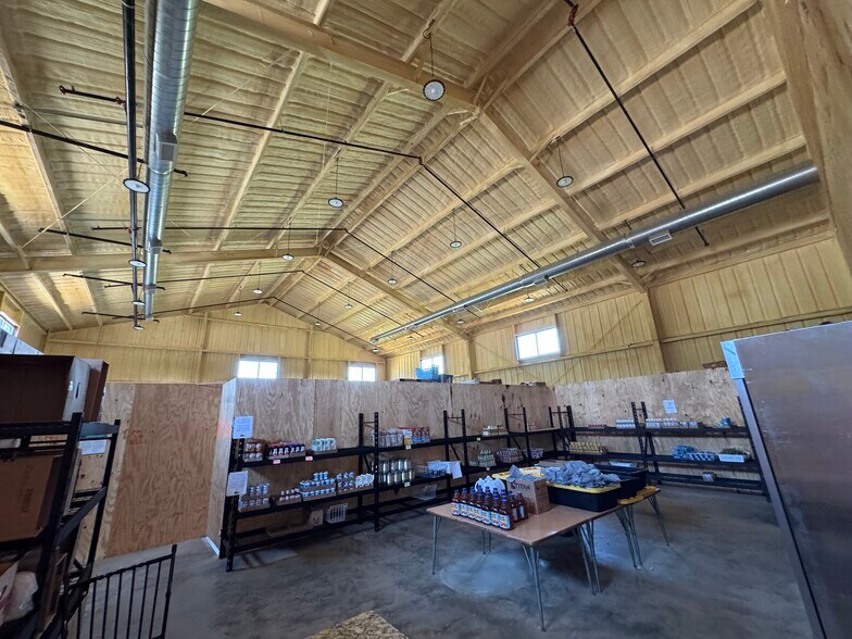 More Photos Of 2130 Country Club Rd, Palestine Golf Course Driving Range For Sale