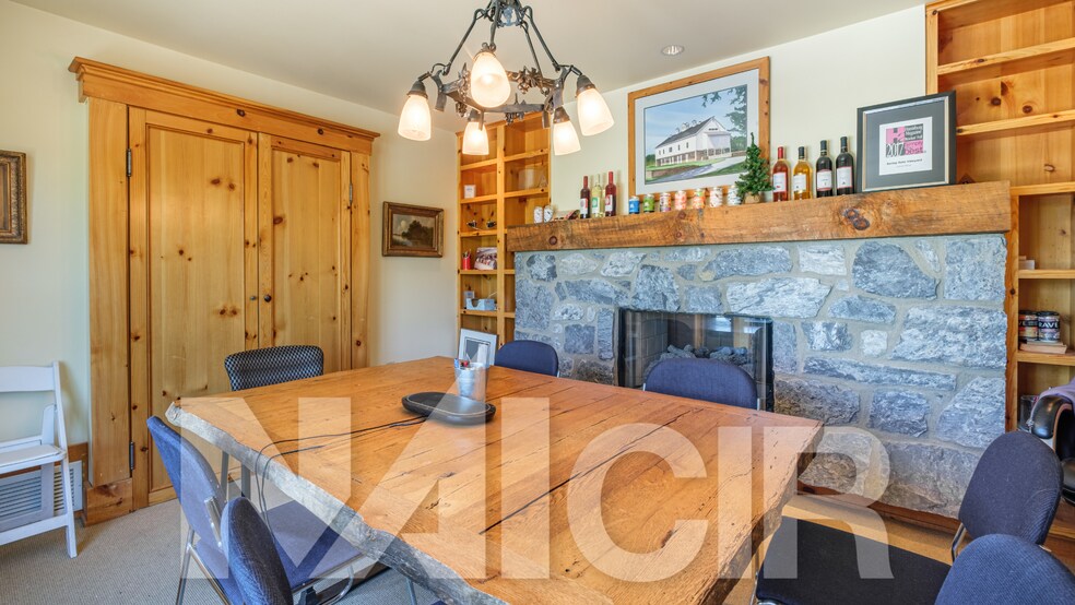 More Photos Of 5790 Devonshire Rd, Harrisburg Specialty For Sale