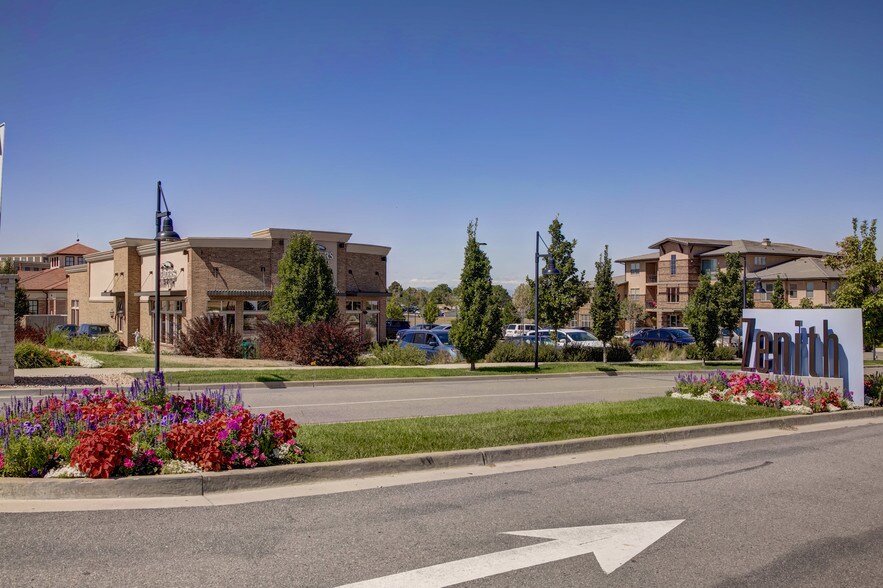 More Photos Of 9846 Zenith Meridian Dr, Englewood Restaurant For Lease