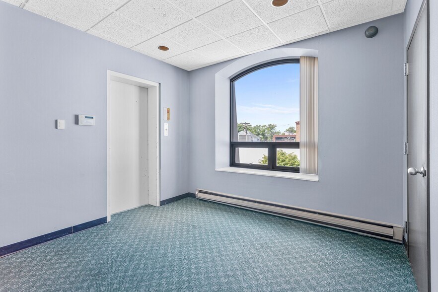 More Photos Of 170 Tulip Ave, Floral Park Bank For Sale