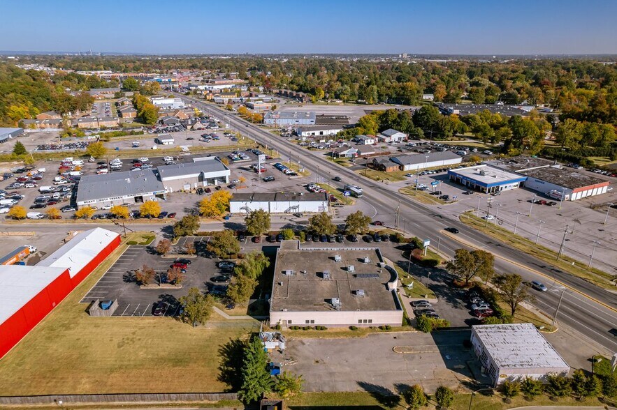 More Photos Of 6500 Preston Hwy, Louisville Medical For Lease