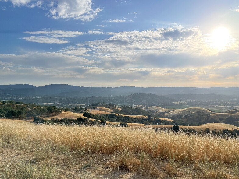 More Photos Of 0 E. 41 Hwy, Templeton Land For Sale