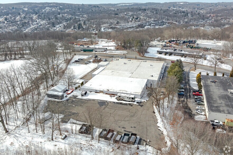 More Photos Of 266 Brookside Rd, Waterbury Manufacturing For Sale