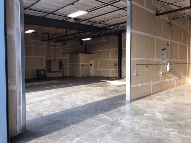 More Photos Of 1190-1200 Lander Ave, Turlock Warehouse For Lease