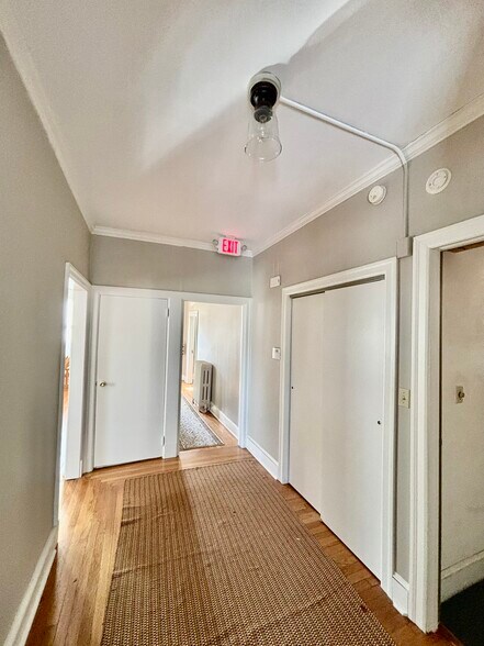 More Photos Of 5412 Shimerville Rd, Emmaus Freestanding For Lease