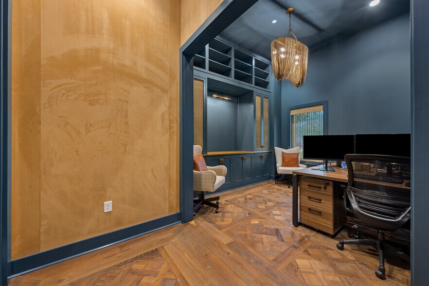 More Photos Of 3095 Soperton Dr, Bluffton Light Distribution For Sale