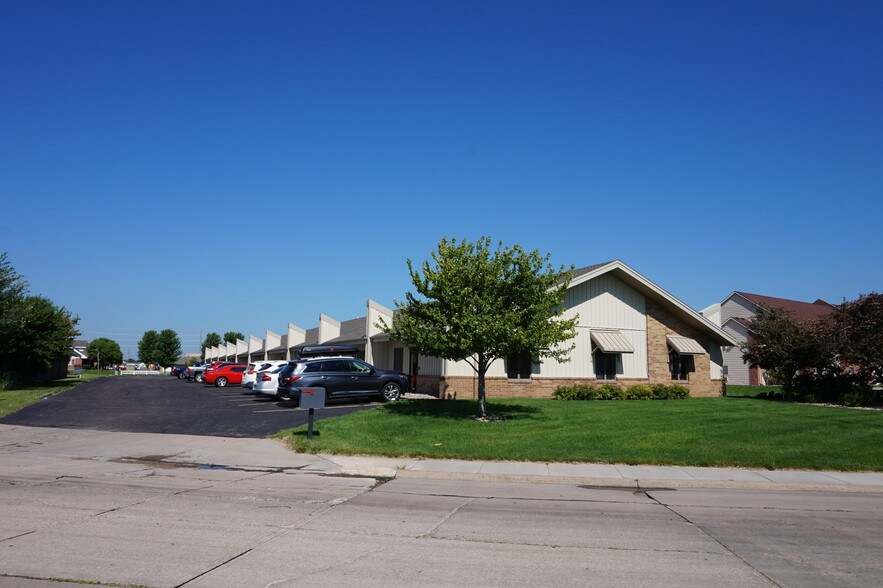 More Photos Of 2550 N Diers Ave, Grand Island Office For Lease