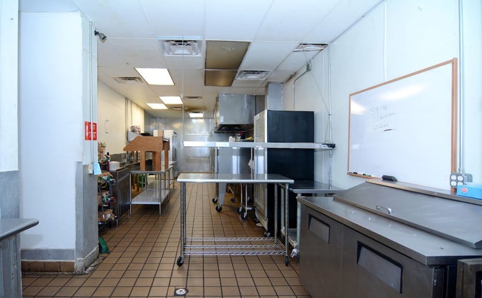 More Photos Of 1111 Dawson Rd, Albany Restaurant For Sale