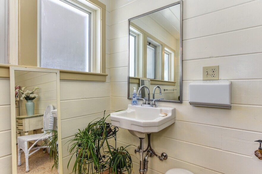 More Photos Of 6290 Pony Express Trl, Pollock Pines Schools For Sale