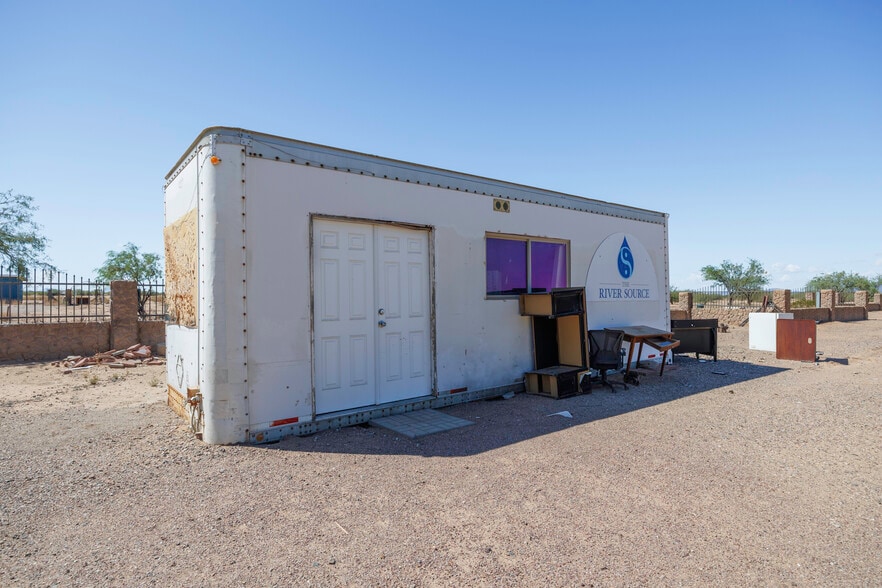 More Photos Of 16286 S Sunland Gin Rd, Arizona City Rehabilitation Center For Sale