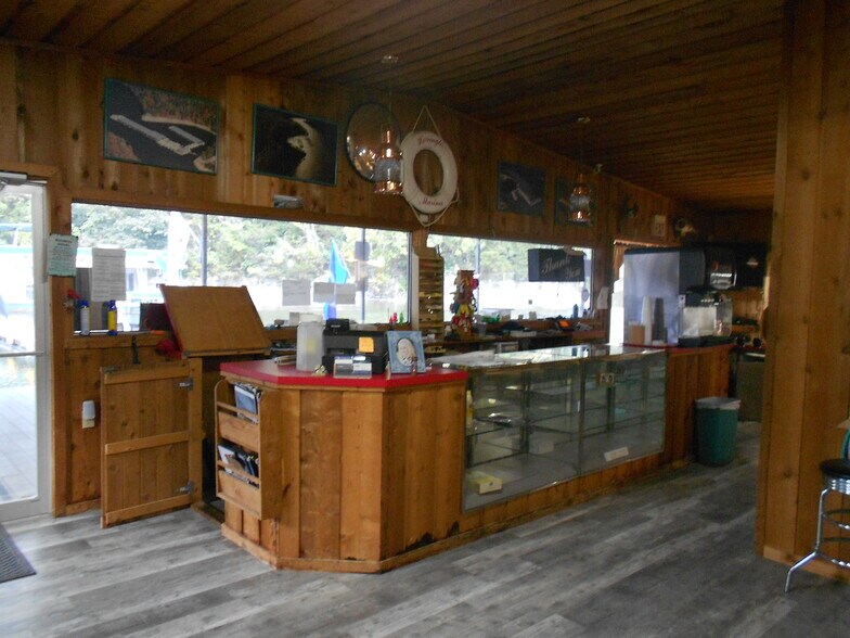 More Photos Of 234 Homestead Ln, Lancaster Marina For Sale