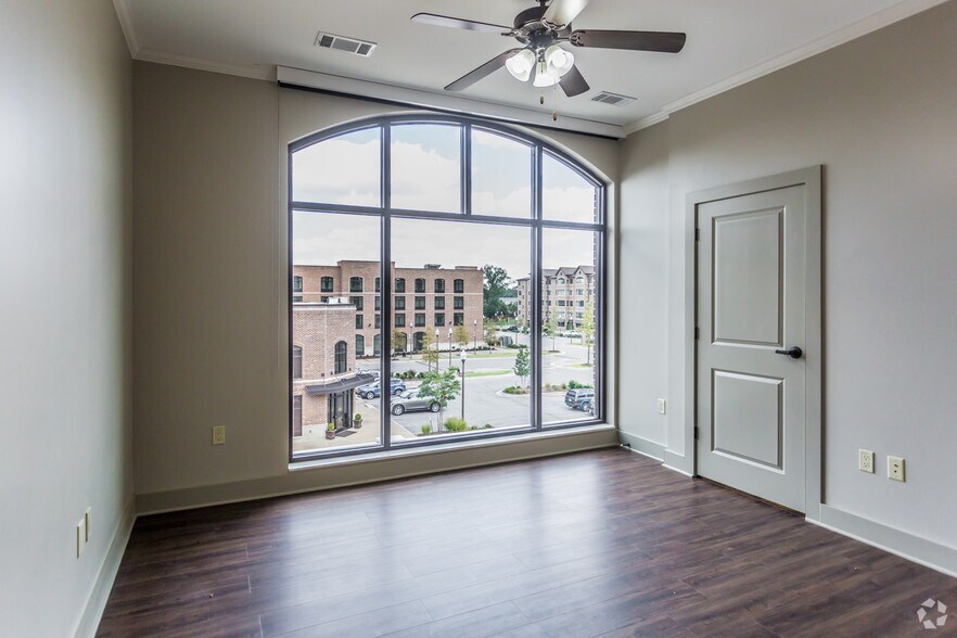 More Photos Of 1730 S Germantown Rd, Germantown Apartments For Lease