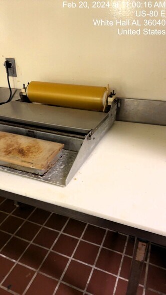 More Photos Of 6845 US Highway 80 W, White Hall Supermarket For Lease