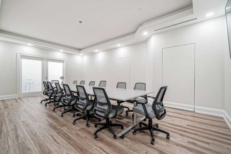 More Photos Of 7956 Torbram Rd, Brampton Coworking Space