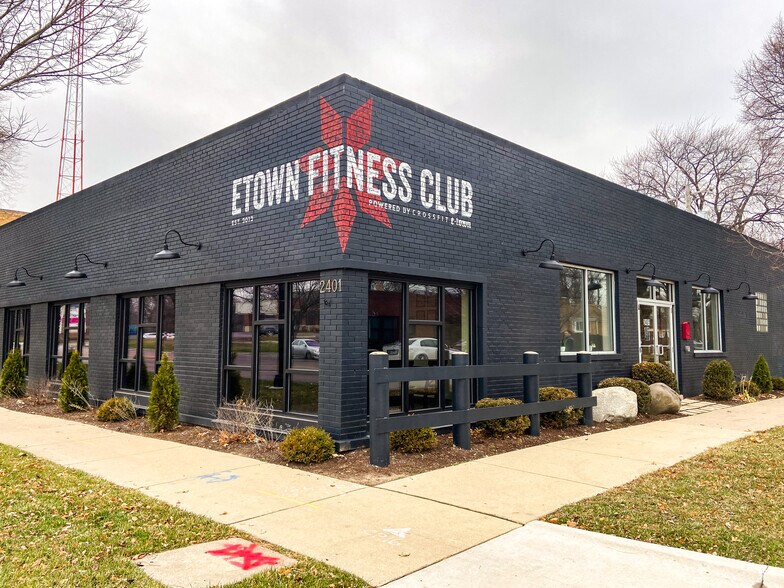 More Photos Of 2401 Main St, Evanston Warehouse For Sale