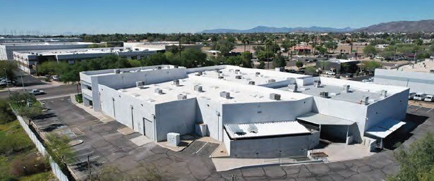 More Photos Of 404 W Guadalupe Rd, Tempe Manufacturing For Sale