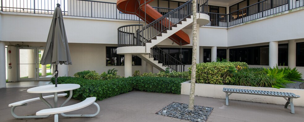 More Photos Of 851 Broken Sound Pky NW, Boca Raton Office For Sale