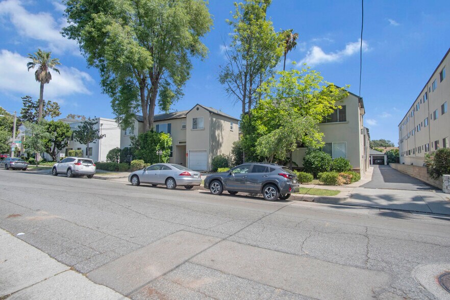 More Photos Of 130 S Michigan Ave, Pasadena Apartments For Sale