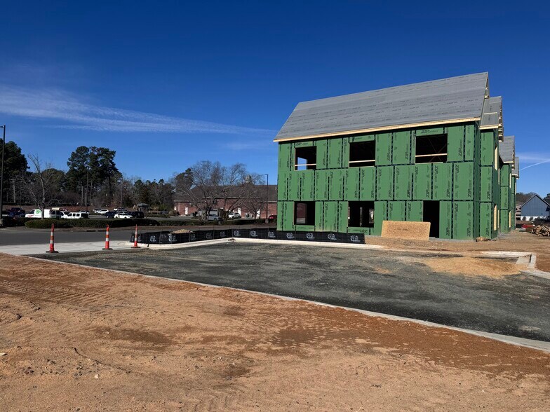 More Photos Of 38100 Moring Dr, Chapel Hill General Retail For Lease