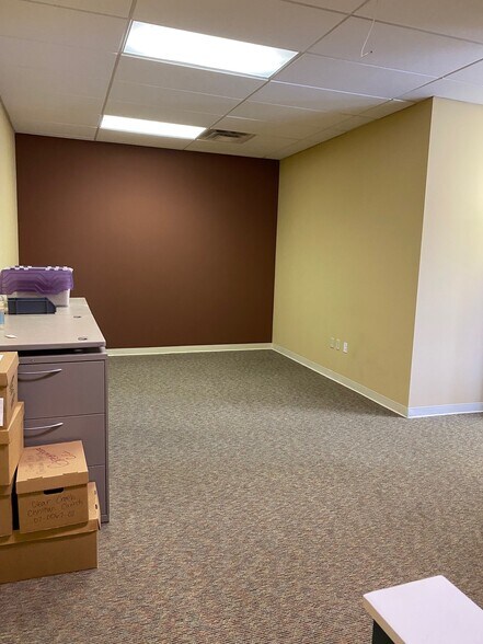 More Photos Of 90 Executive Dr, Carmel Office For Lease