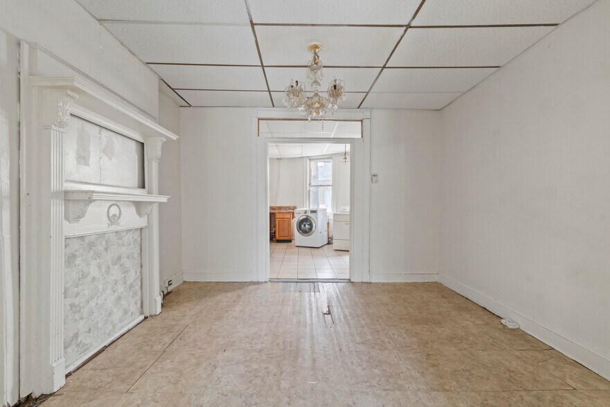 More Photos Of 200 W Lorraine Ave, Baltimore Storefront Retail Residential For Sale