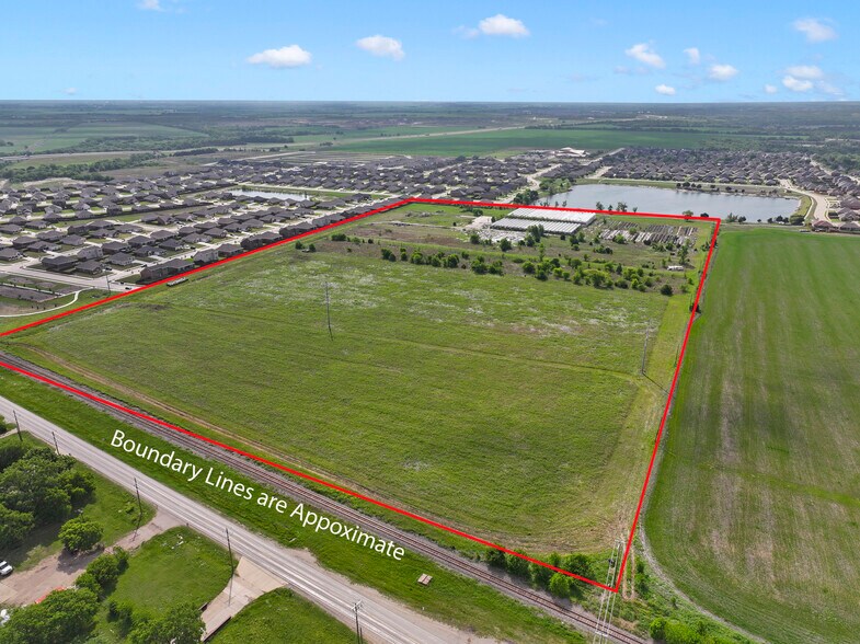 More Photos Of 1402 Wyatt St, Waxahachie Land For Sale