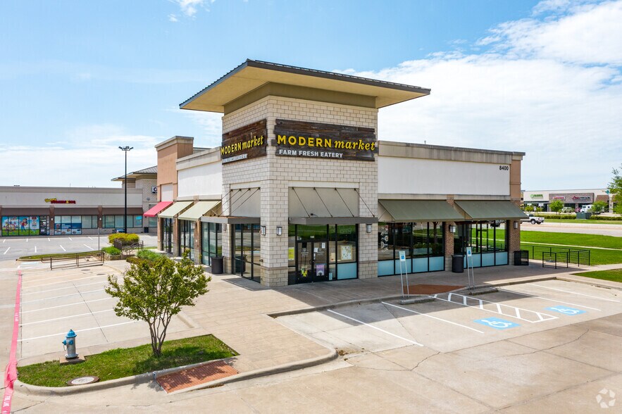 More Photos Of 8300-8412 Preston Rd, Plano Unknown For Lease