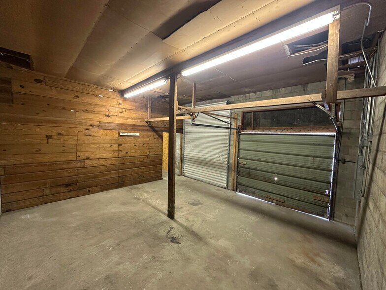 More Photos Of 196 NE Chestnut Ave, Lake City Warehouse For Sale