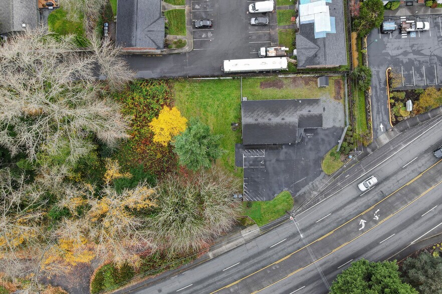 More Photos Of 23631 Edmonds Way, Edmonds Warehouse For Sale