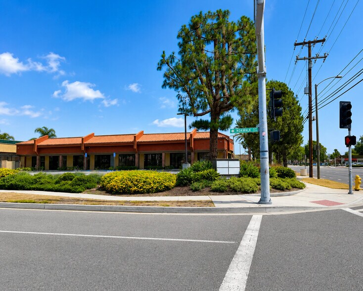 More Photos Of 17350-17380 Norwalk Blvd, Cerritos Unknown For Lease