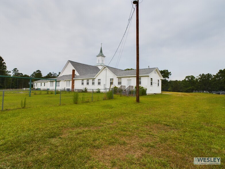 More Photos Of 6678 River Rd, Fuquay Varina Religious Facility For Sale