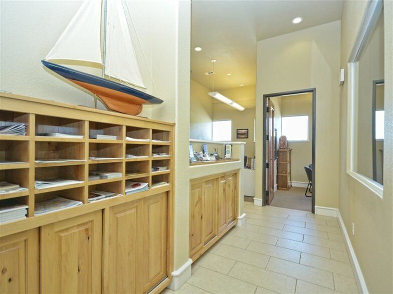 More Photos Of 20624 Hwy 1431, Lago Vista Office For Sale