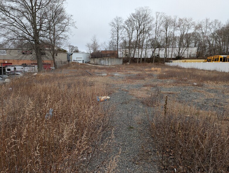 Primary Photo Of 436 Broad St, New London Land For Lease