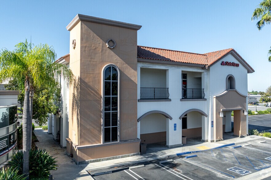 More Photos Of 705-985 E Birch St, Brea Unknown For Lease