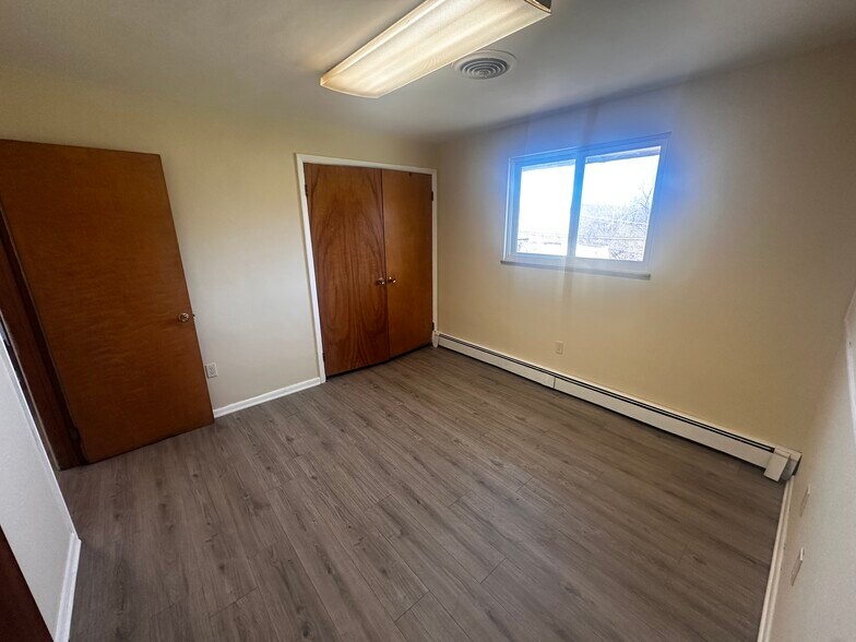 More Photos Of 3138 Mount Morris Rd, Waynesburg Office For Sale