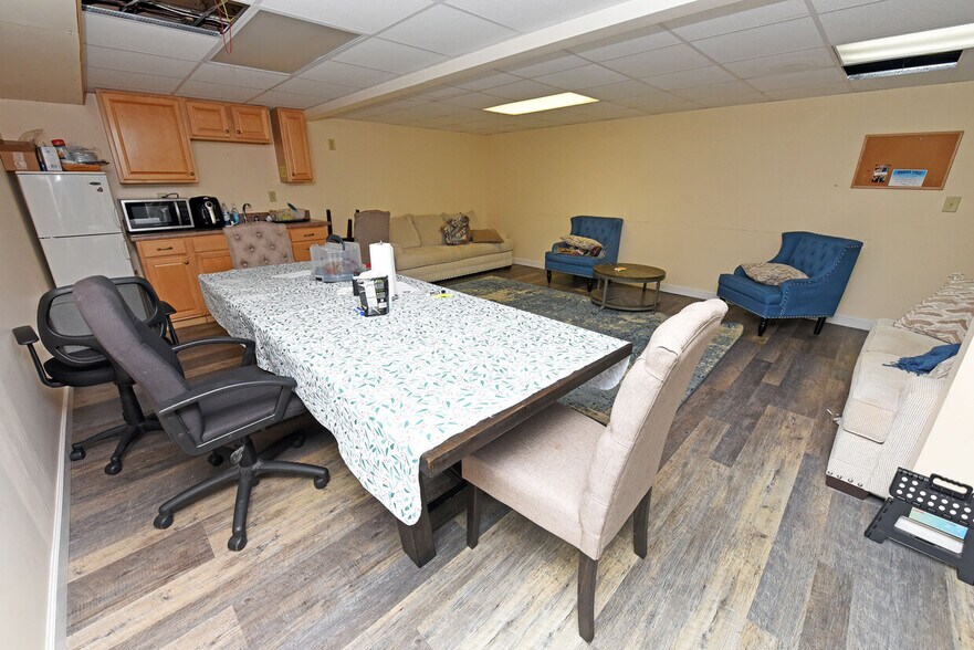 More Photos Of 10 Deer Crossing Trl, Blairsville Office For Lease