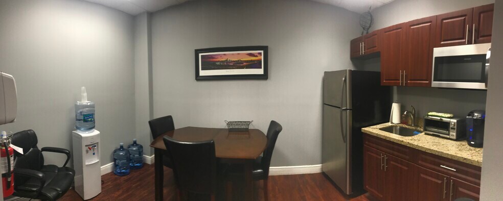 More Photos Of 3200 S Congress Ave, Boynton Beach Medical For Lease