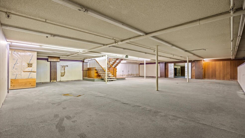 More Photos Of 461 Grand Ave, Grand Junction Freestanding For Sale