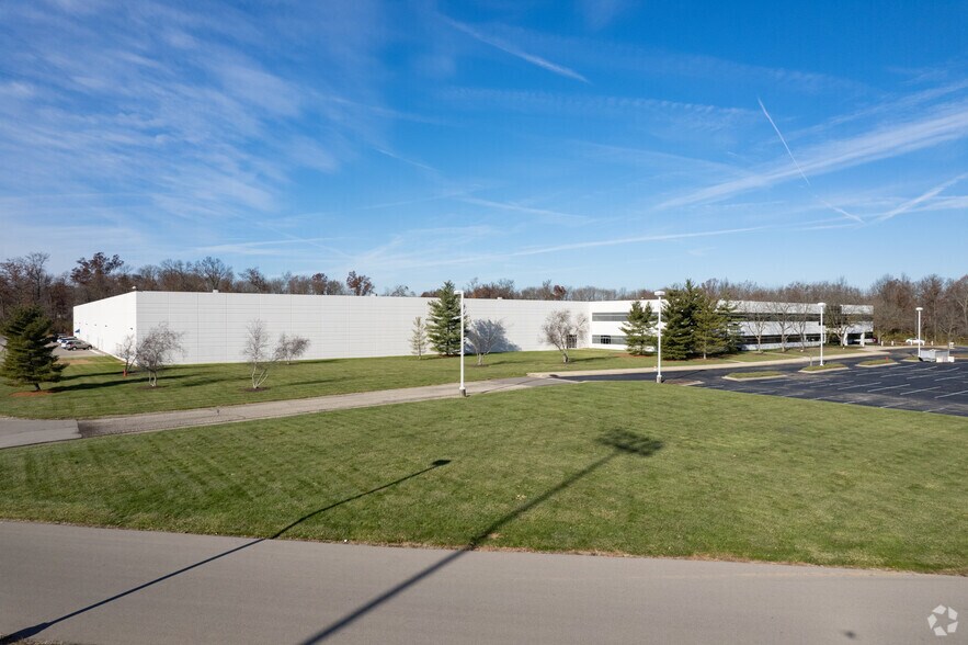 More Photos Of 4101 Founders Blvd, Batavia Warehouse For Lease