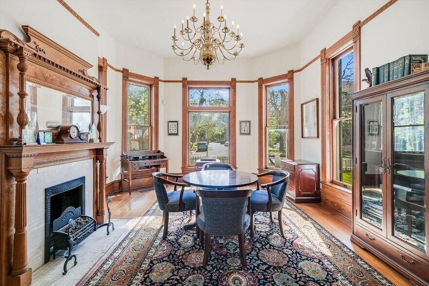 More Photos Of 2210 San Gabriel St, Austin Office Residential For Sale