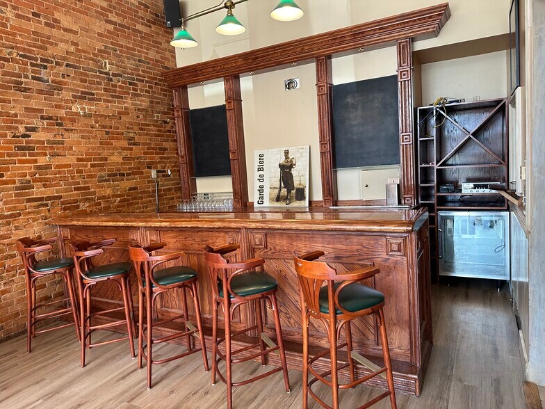 More Photos Of 11 Benton Ave E, Albia Restaurant For Sale