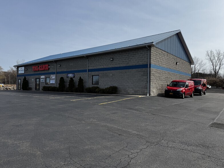 Primary Photo Of 406 Rt-104, Ontario Freestanding For Lease
