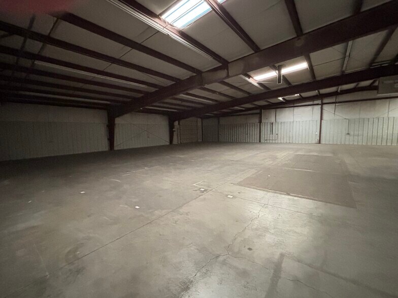 More Photos Of 738 Scarlet St, Grand Junction Warehouse For Lease