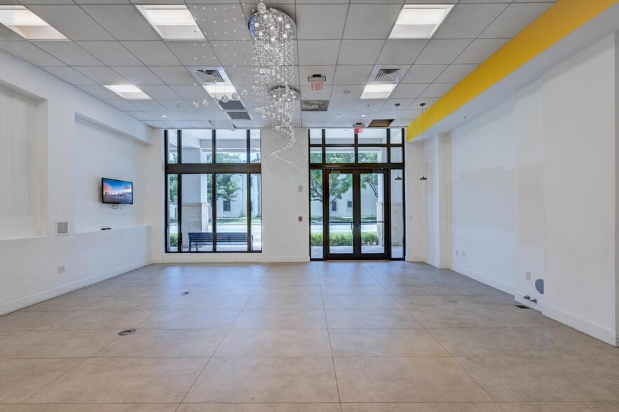 More Photos Of 301 Altara Ave, Coral Gables Apartments For Sale