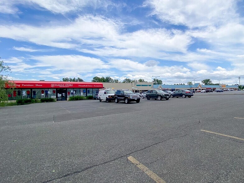 More Photos Of 300 Fairview Ave, Hudson Unknown For Lease