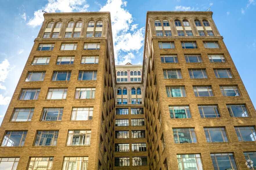 More Photos Of 1601-1611 Telegraph Ave, Oakland Office For Lease